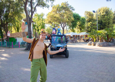 Mascotte e ballerini del Parco Divertimenti CavallinoMatto