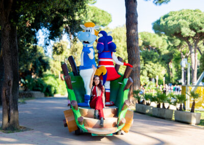 Mascotte e ballerina del Parco Divertimenti CavallinoMatto